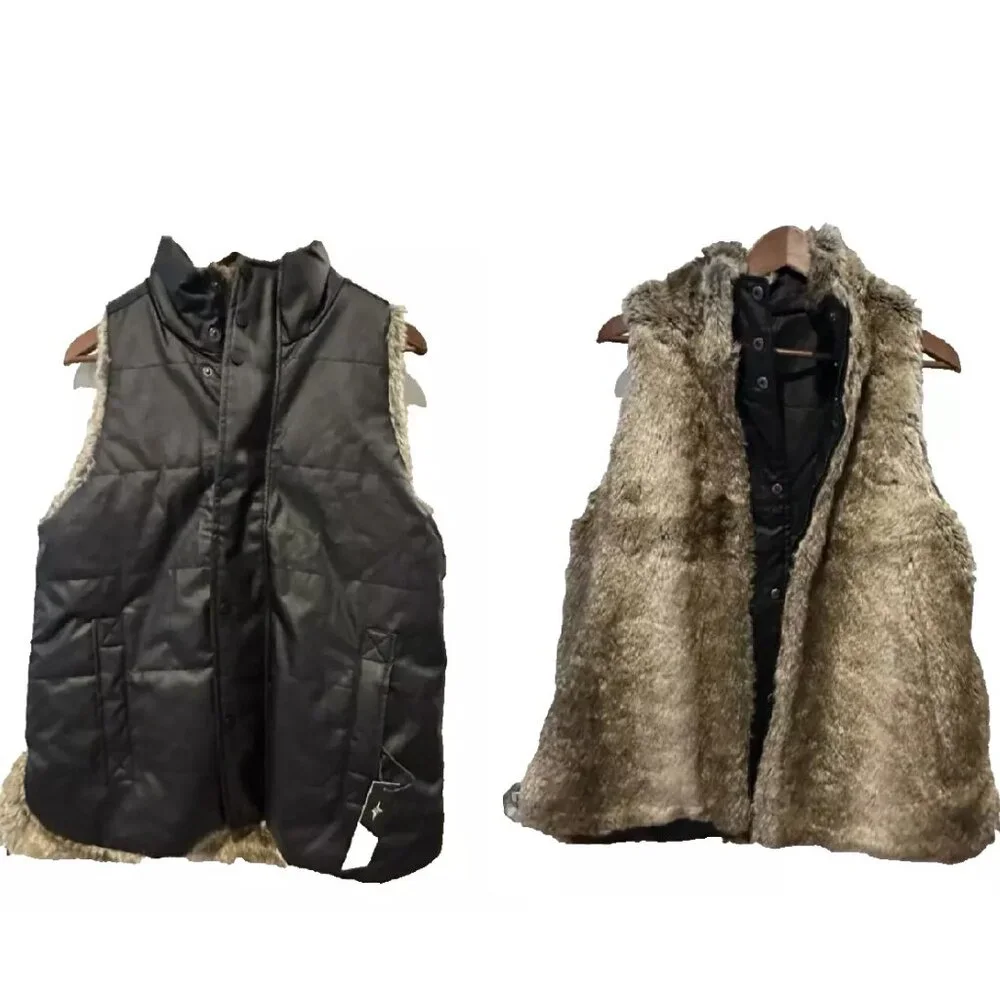 Tuckernuck Emilia Wax Fur Reversible Vest $298 NWT XS - Picture 3 of 3